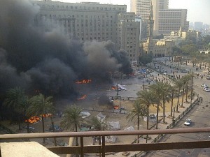 tahrirsquareflames